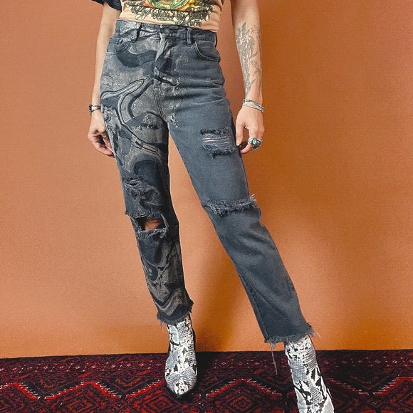 Marble Painted Distressed High Rise Crop Jeans Size 25/26 - One of a Kind! - Picture 2 of 6